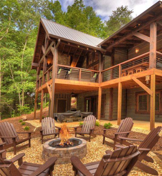 Laytoya, Hidden Escapes